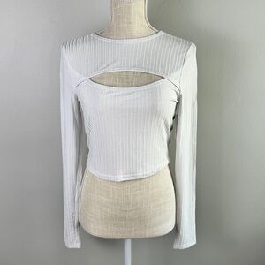 Abound Off-White/Gray Cut-Out Long Sleeve Crop Top